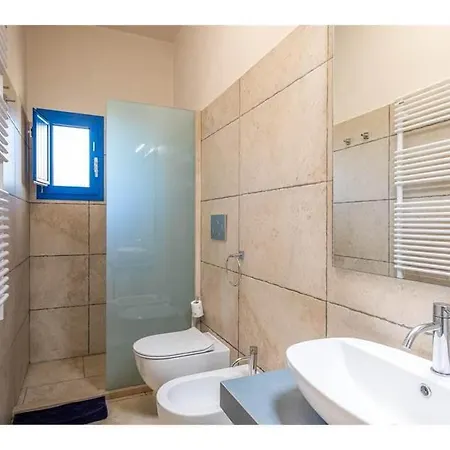 Trullo Blue Villa *