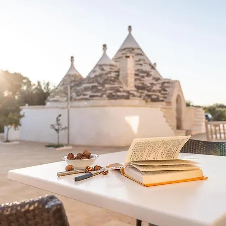 Trullo Blue