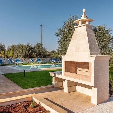 Trullo Blue * سيغلي ميسابيكا